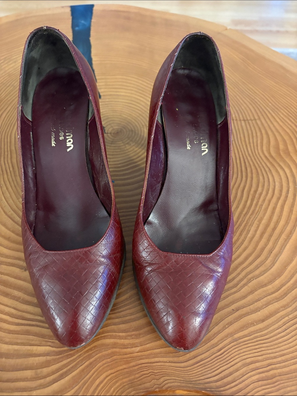 Freedman vintage Woven Pointed-Toe Pumps in Burgundy Leather - size 5